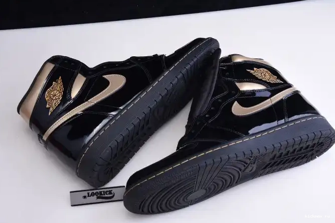 Cheap (2020) METALLIC JORDAN RETRO BLACK AIR 555088-032 GOLD 1 HIGH 0513